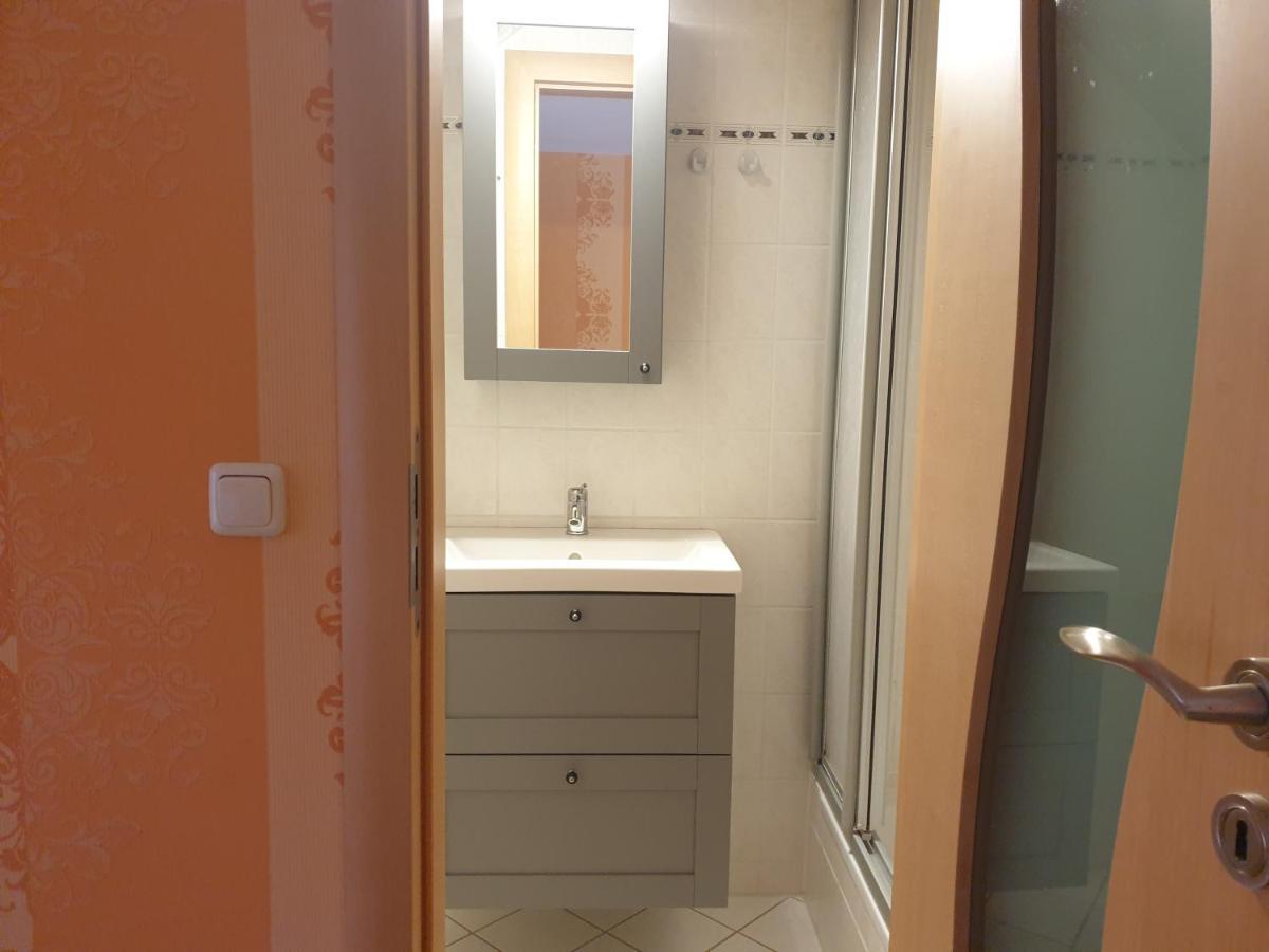 Ferienzimmer Huehnernest Hirtenweg 3 Zingst Eksteriør bilde